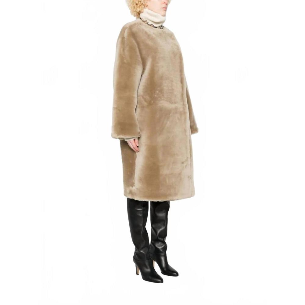 NEW TOTEME collarless shearling coat in rye - Picture 3 of 5